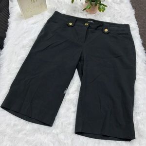 {Daisy Fuentes} Capri Style Long Shorts